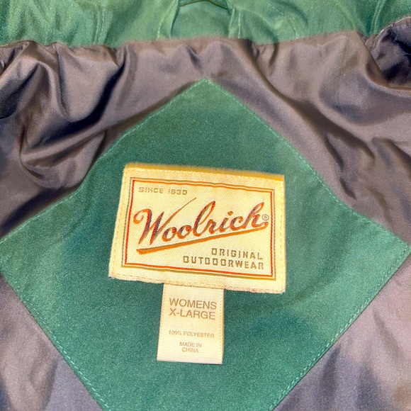 Vintage Women’s Woolrich Goose Down Filled Quilted Jacket - Picture 5 of 13